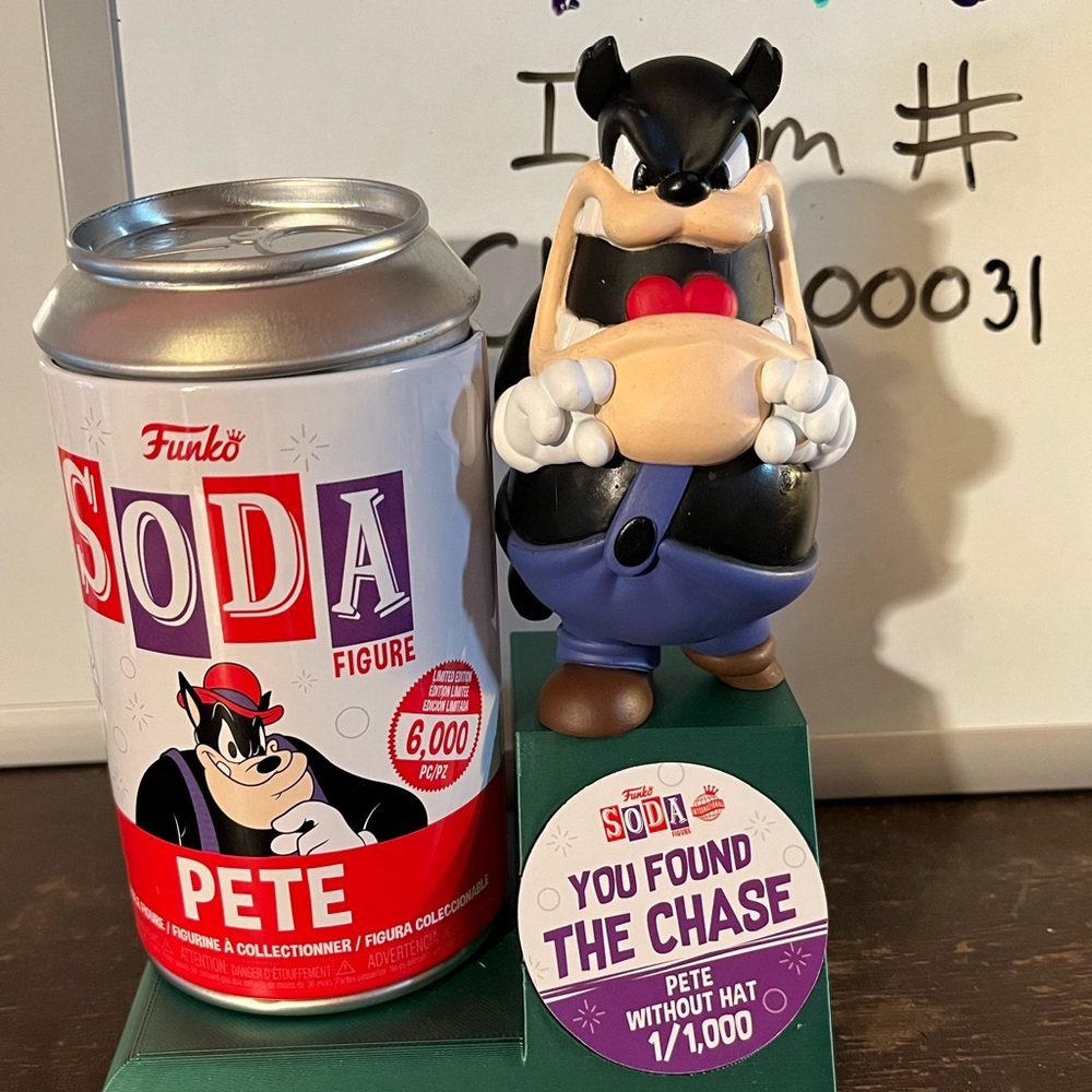 International Funko Soda CHASE Pete without hat limited edition vinyl figure